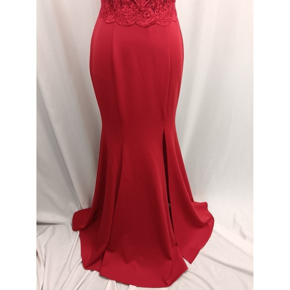 Floor Length Red Dress Size 8  [1187] - Picture 3 of 11